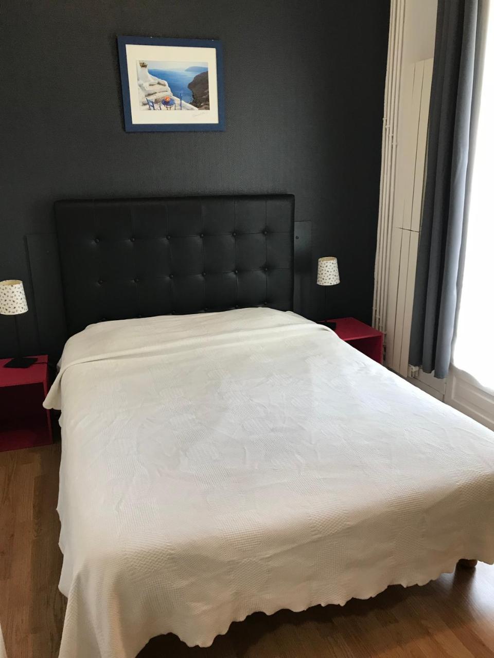 Hotel Moderne Saint-Maur-des-Fossés Kültér fotó